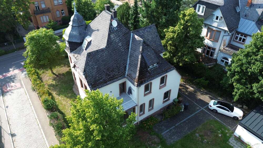 Thumbnail-Haus zum Mieten in Bensheim Auerbach 3.800,00 € 330 m²