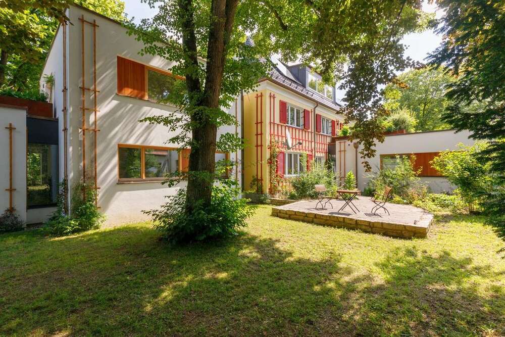 Thumbnail-Wohnung zum Mieten in Großhesselohe 2.590,00 € 95 m²