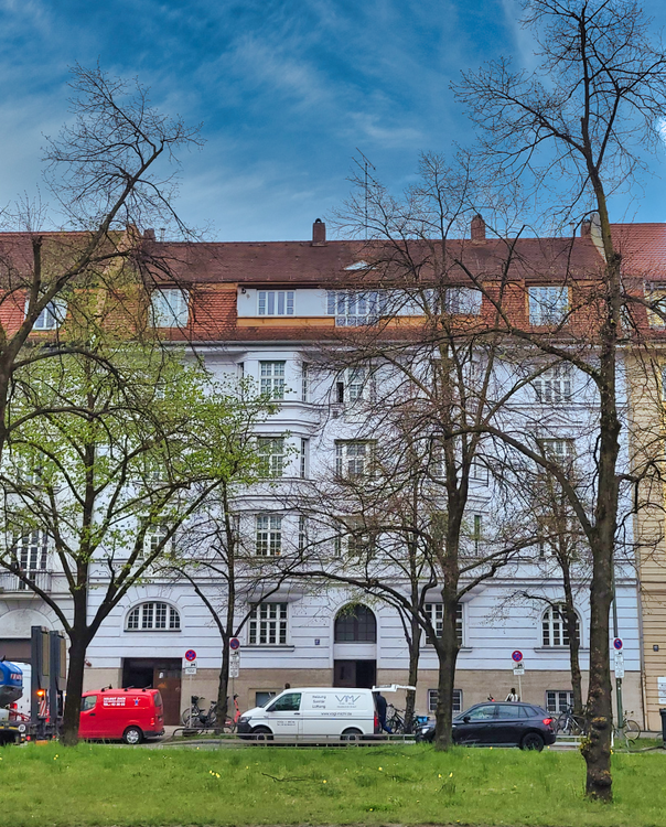 Thumbnail-Wohnung zum Mieten in München 2.700,00 € 125 m²