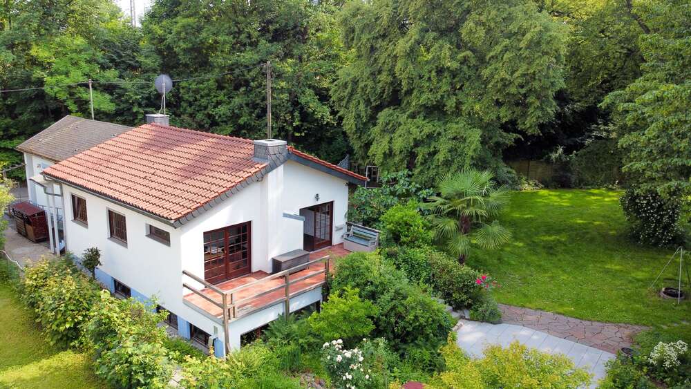 Thumbnail-Haus zum Kaufen in Frankfurt am Main 399.000,00 € 148 m²