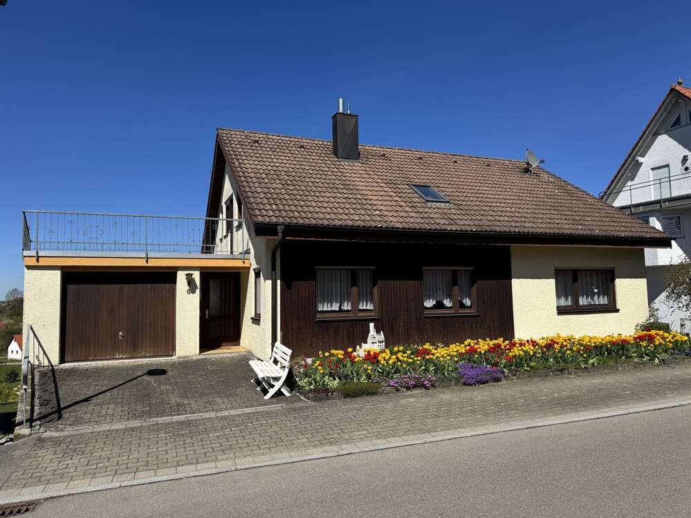 Thumbnail-Haus zum Kaufen in Münsingen Rietheim 395.000,00 € 147 m²