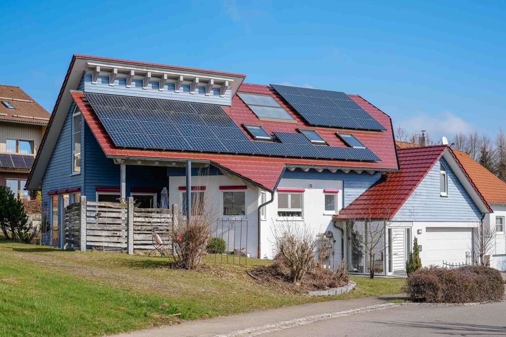 Thumbnail-Haus zum Kaufen in Münsingen Rietheim 695.000,00 € 169 m²