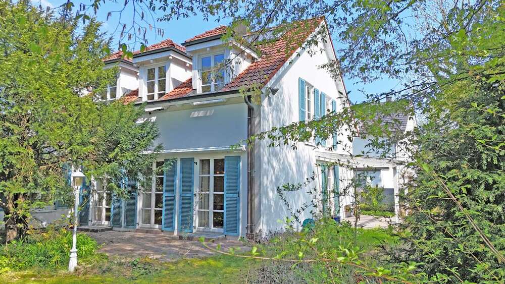 Thumbnail-Haus zum Kaufen in Unterschleißheim 1.780.000,00 € 226 m²