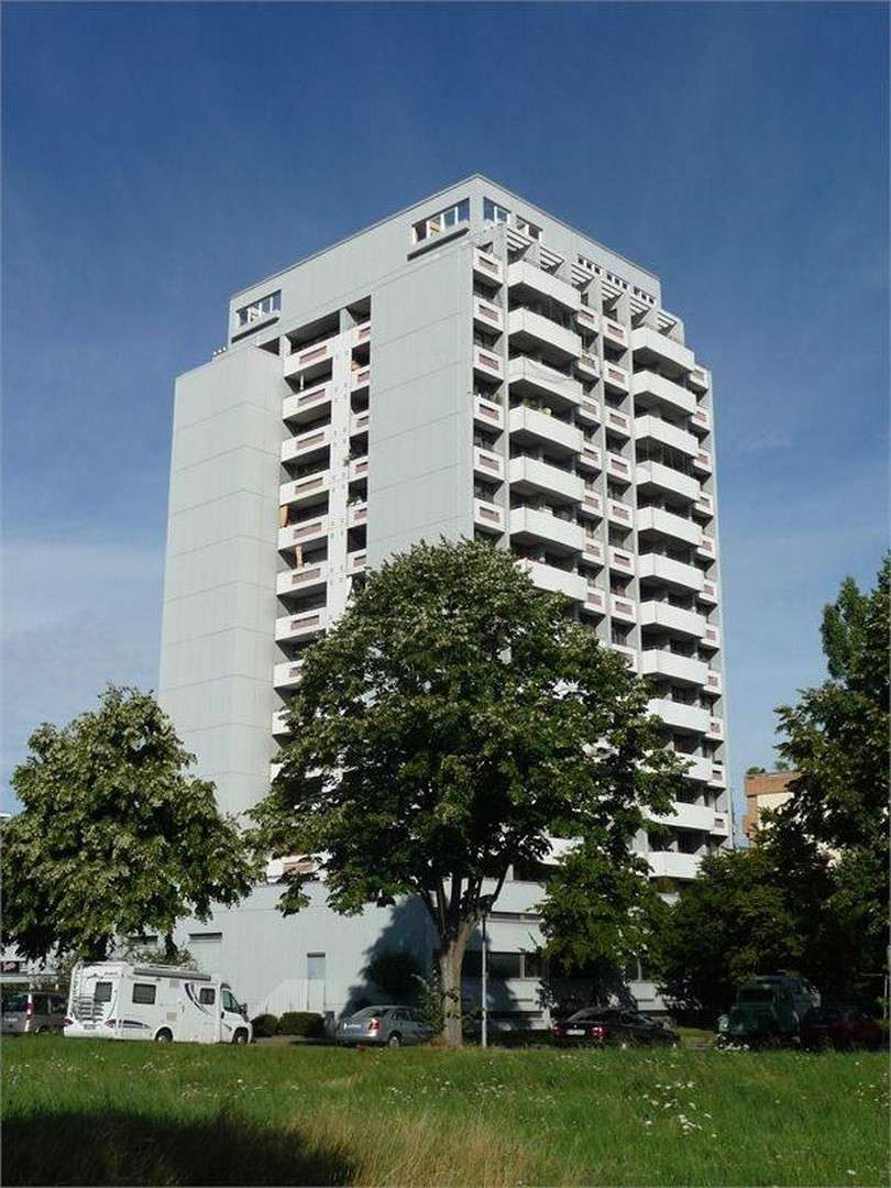 Thumbnail-Wohnung zum Mieten in Karlsruhe-Neureut 1.650,00 € 143 m²