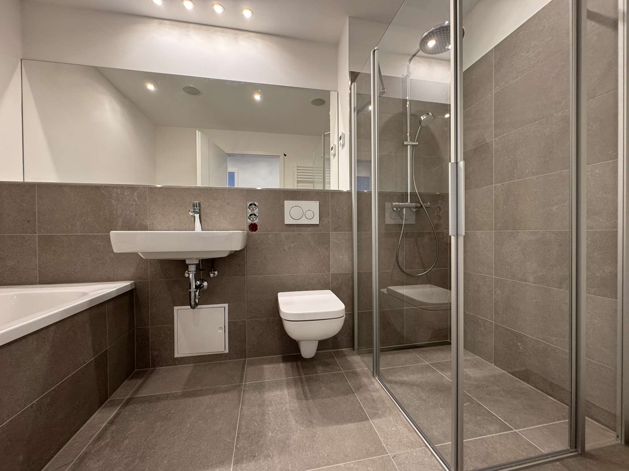 Thumbnail-Wohnung zum Mieten in Leipzig 1.341,00 € 70.58 m²