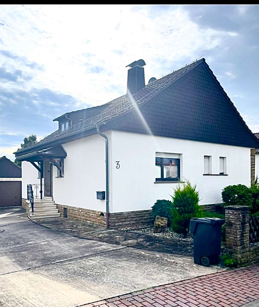 Thumbnail-Haus zum Kaufen in Wildeck Bosserode 150.000,00 € 111 m²