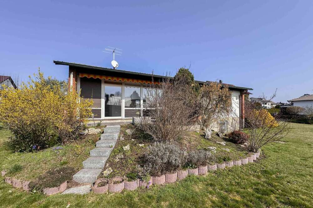 Thumbnail-Haus zum Kaufen in Hausen 528.000,00 € 162 m²