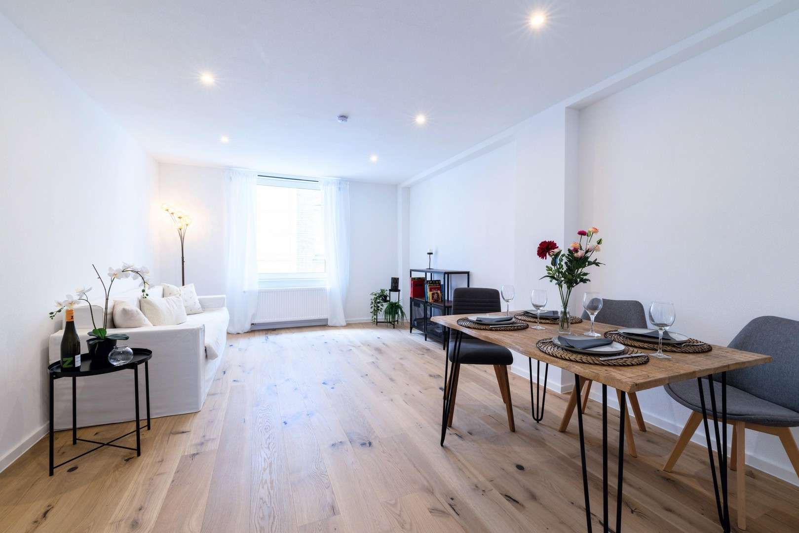 Thumbnail-Wohnung zum Kaufen in Stuttgart 439.800,00 € 74 m²