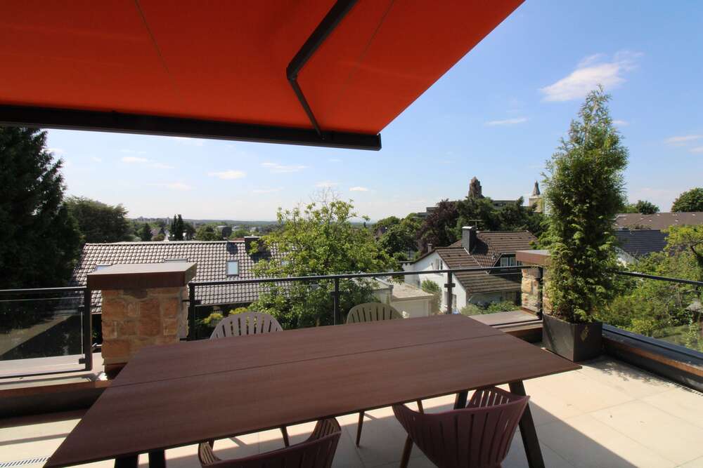 Thumbnail-Wohnung zum Kaufen in Bergisch Gladbach 1.631.000,00 € 181.35 m²