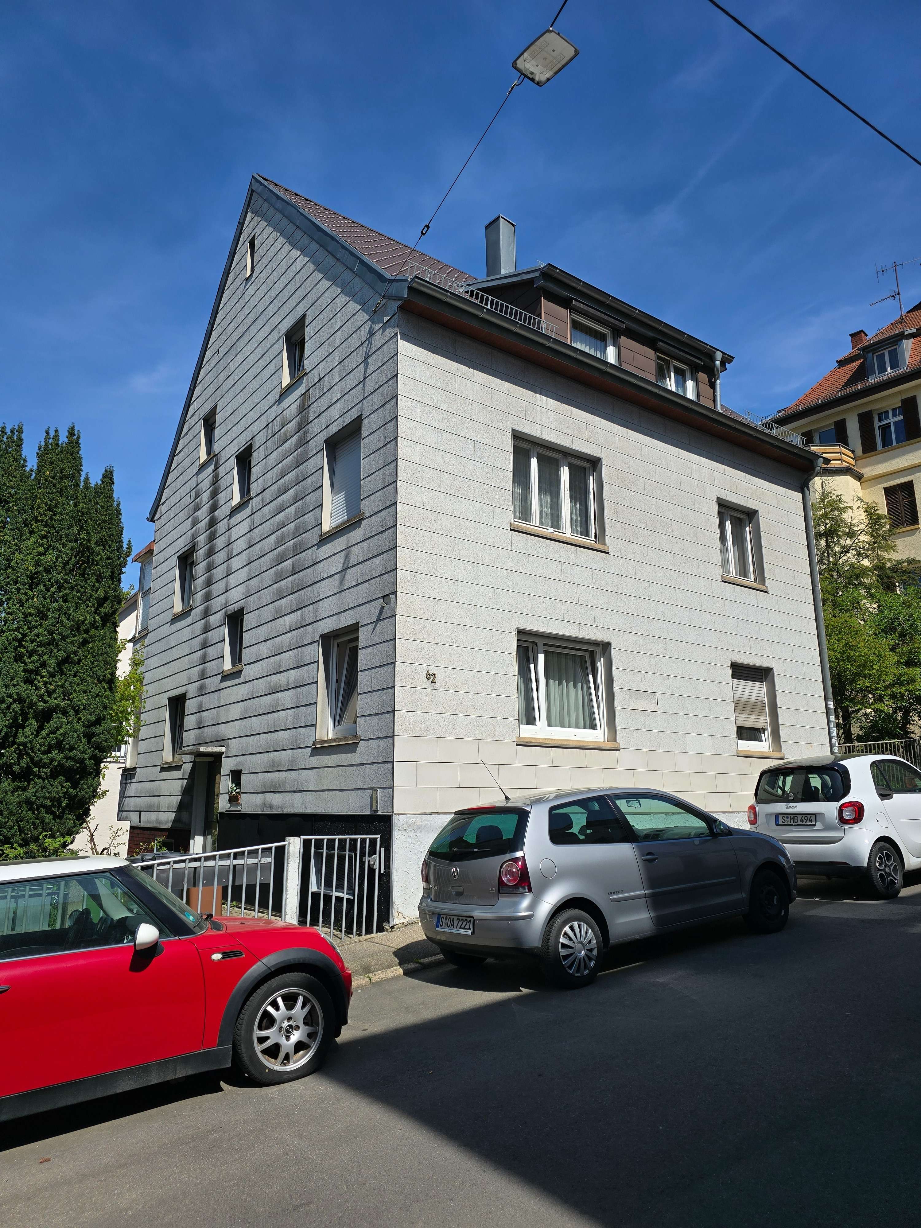 Thumbnail-Haus zum Kaufen in Stuttgart 498.000,00 € 200 m²