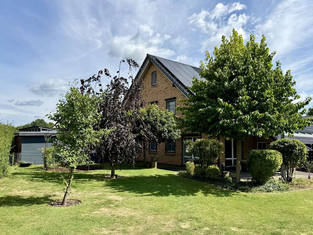 Thumbnail-Haus zum Kaufen in Neumünster 429.000,00 € 133.91 m²