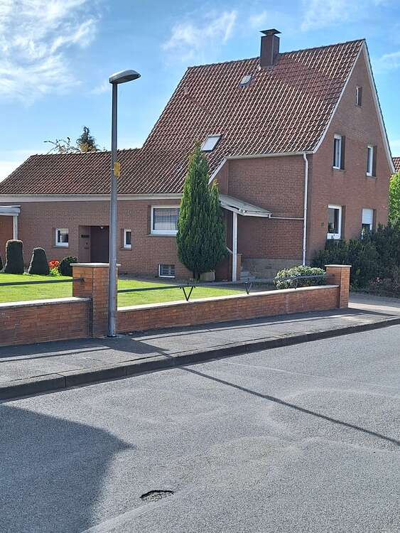 Thumbnail-Haus zum Kaufen in Bad Salzuflen 286.000,00 € 140 m²