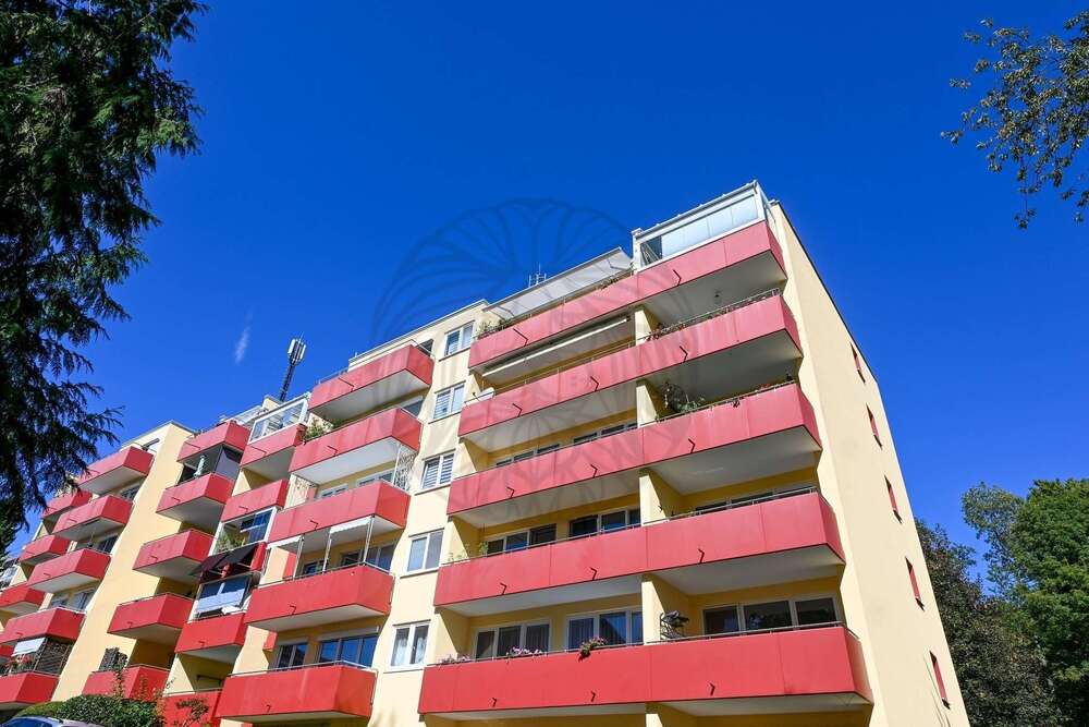 Thumbnail-Wohnung zum Kaufen in Wiesbaden 239.000,00 € 85 m²