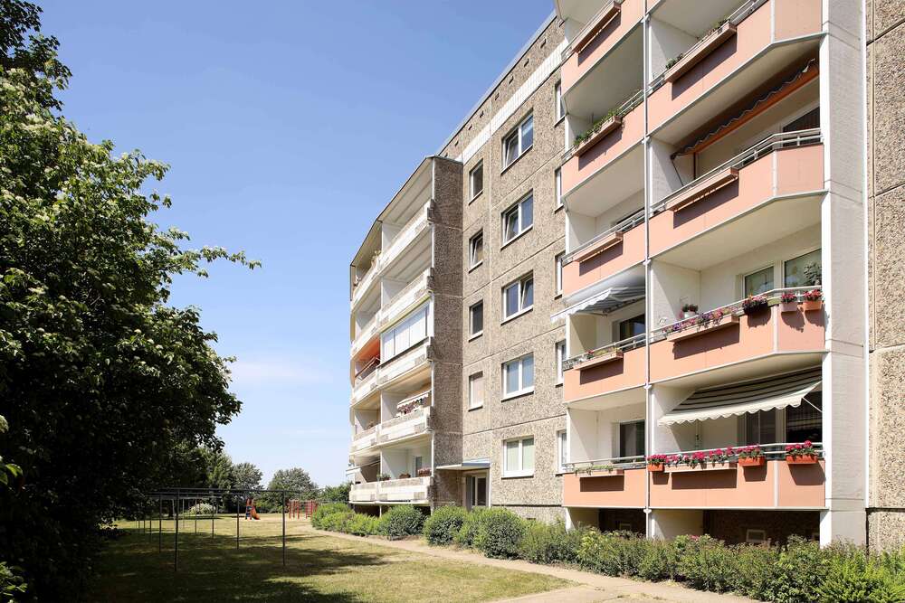 Thumbnail-Wohnung zum Mieten in Neubrandenburg 370,00 € 71.79 m²