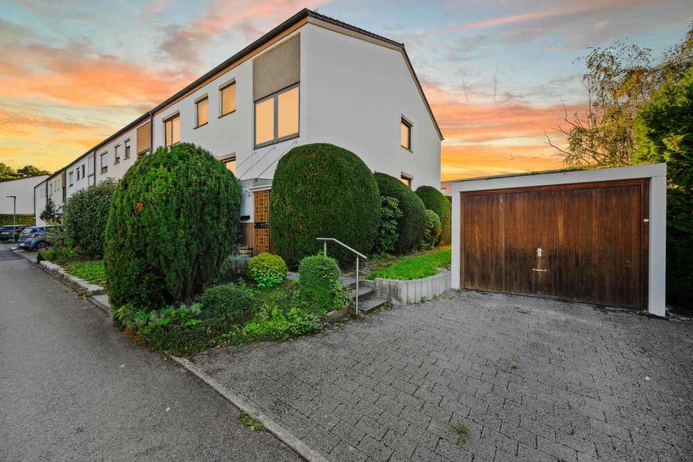 Thumbnail-Haus zum Kaufen in Kirchheim unter Teck 779.000,00 € 194.45 m²