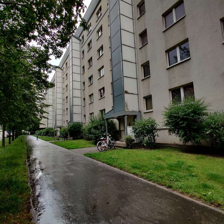 Thumbnail-Wohnung zum Kaufen in Leipzig 120.000,00 € 48 m²