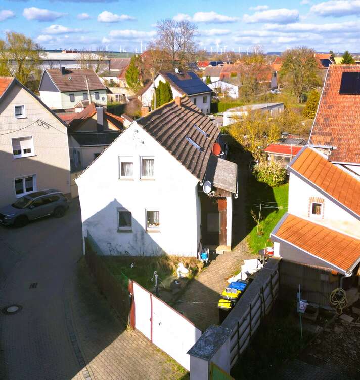 Thumbnail-Haus zum Kaufen in Allstedt OT Wolferstedt 49.900,00 € 120 m²