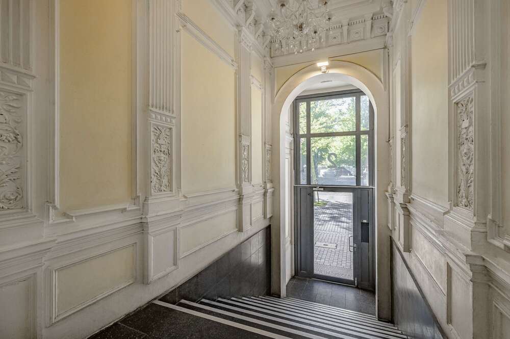 Thumbnail-Wohnung zum Kaufen in Hamburg 995.000,00 € 185 m²