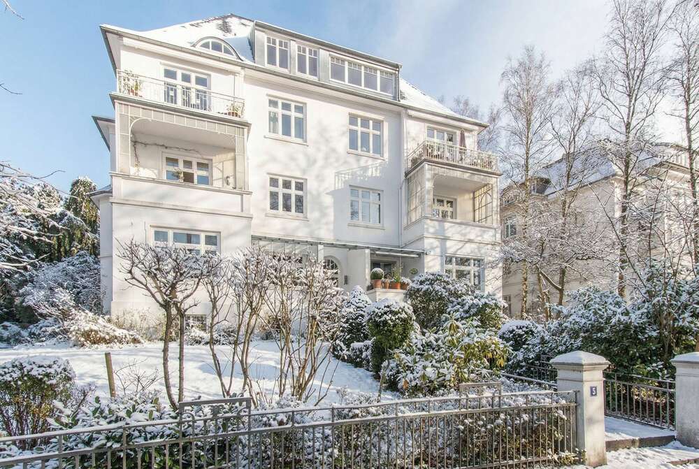 Thumbnail-Wohnung zum Kaufen in Hamburg 1.390.000,00 € 128 m²