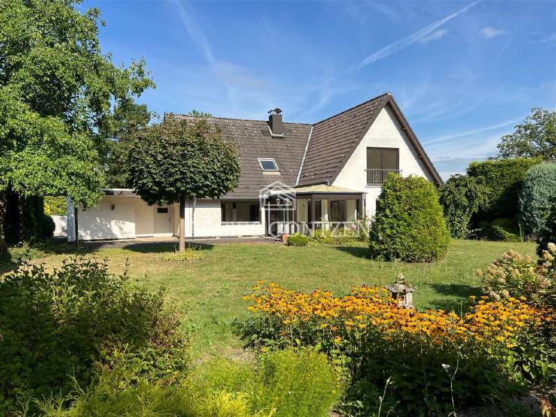 Thumbnail-Haus zum Kaufen in Köln 1.765.000,00 € 263 m²