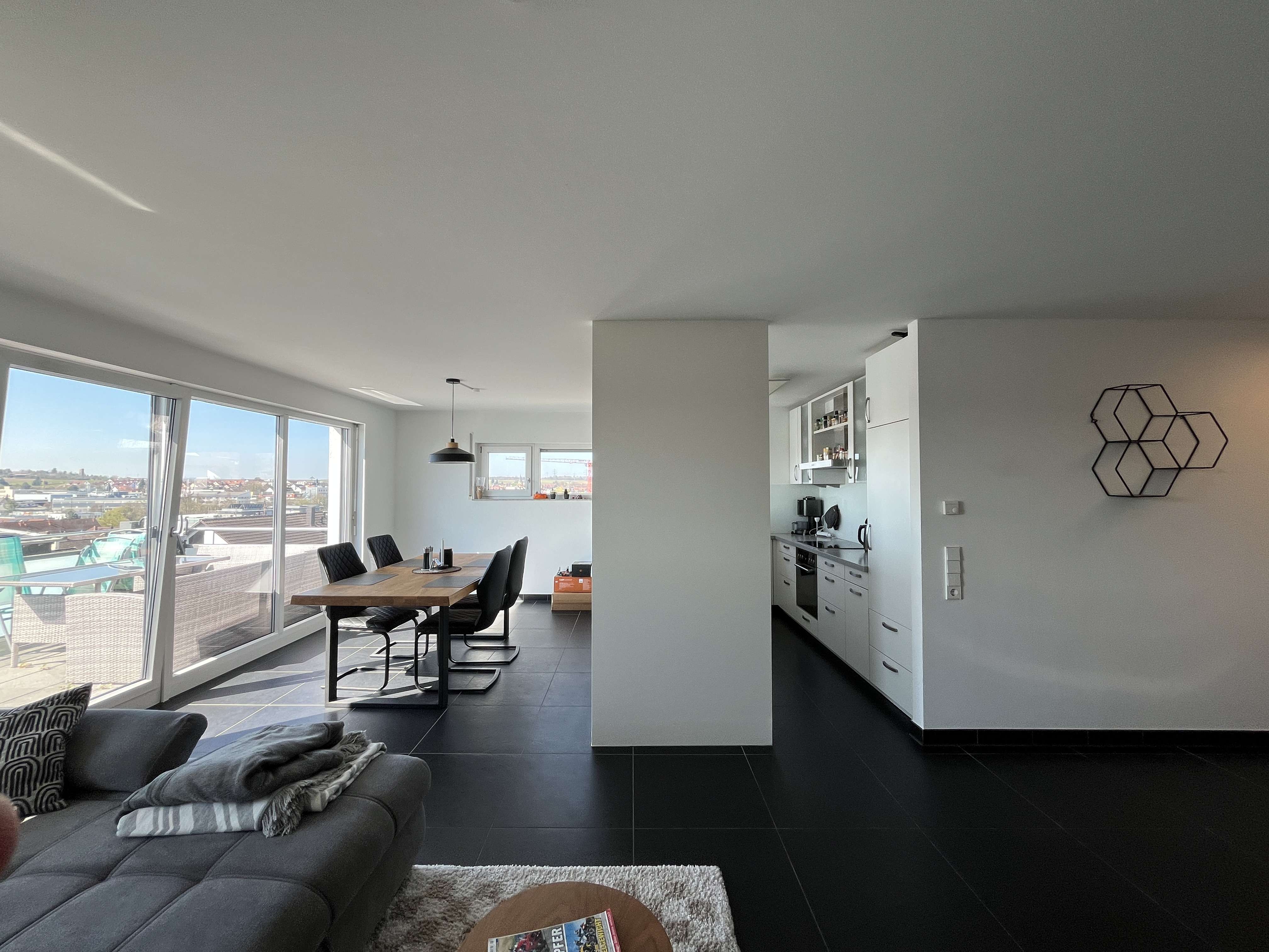 Thumbnail-Wohnung zum Mieten in Tamm 1.450,00 € 100 m²