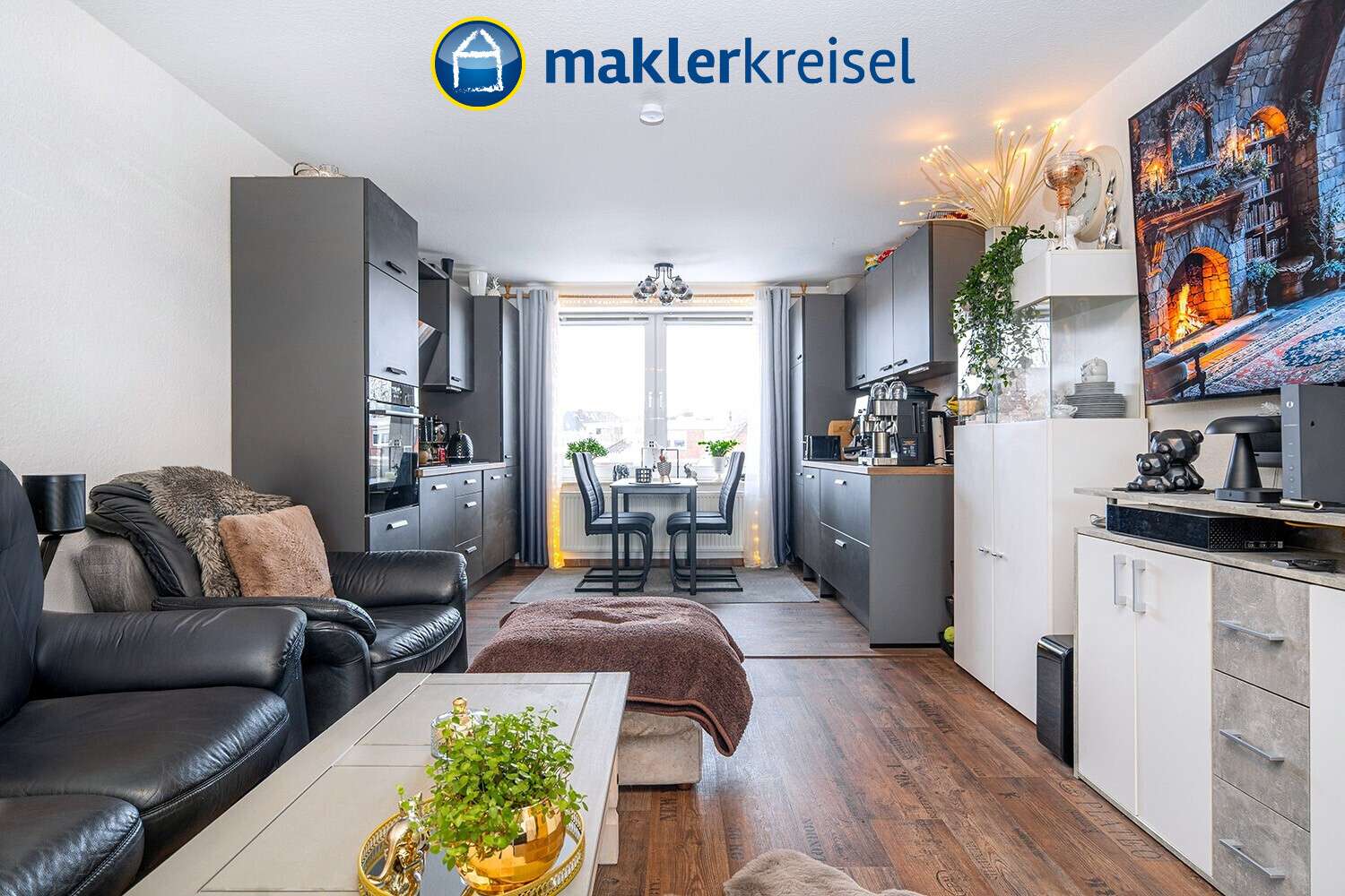Thumbnail-Wohnung zum Kaufen in Esens 179.000,00 € 57.52 m²