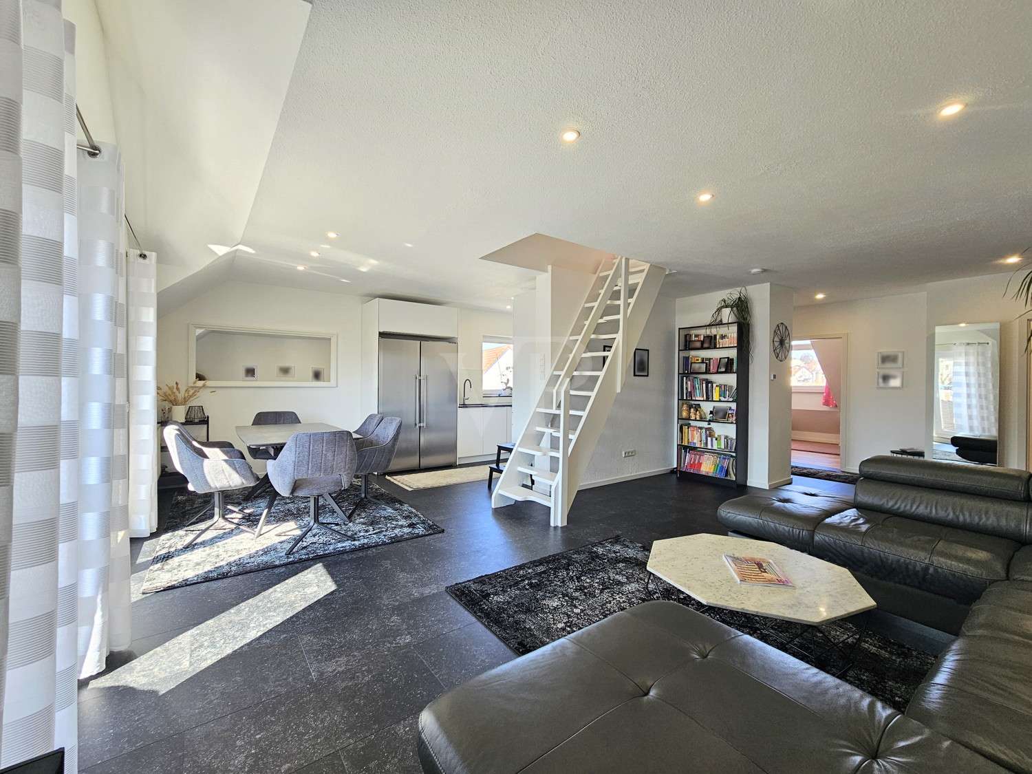 Thumbnail-Wohnung zum Kaufen in Usingen 319.000,00 € 92.66 m²