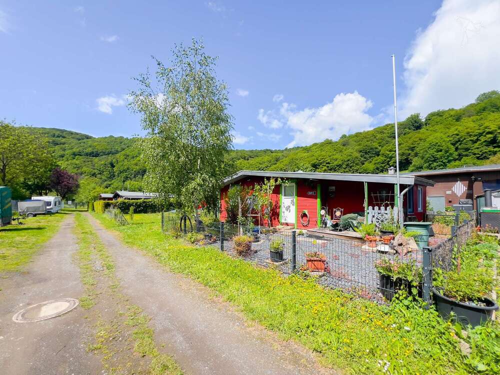 Thumbnail-Haus zum Kaufen in Waldbreitbach 55.000,00 € 50 m²