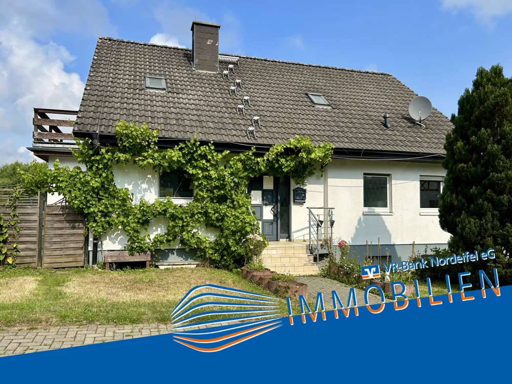 Thumbnail-Haus zum Kaufen in Schmidtheim 299.000,00 € 209.59 m²