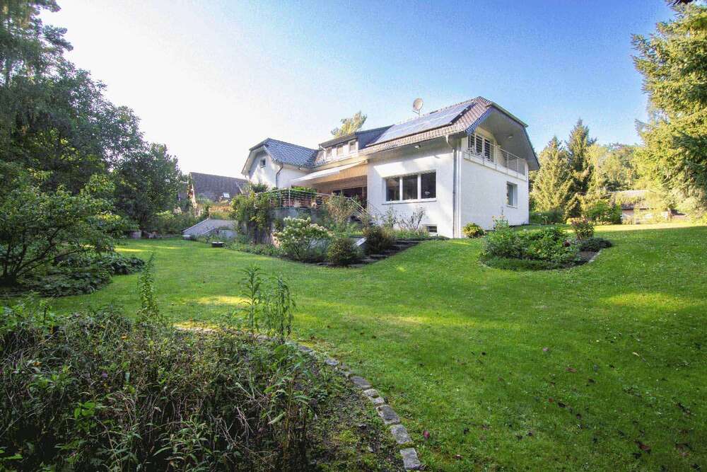 Thumbnail-Haus zum Kaufen in Hohen Neuendorf 850.000,00 € 246 m²