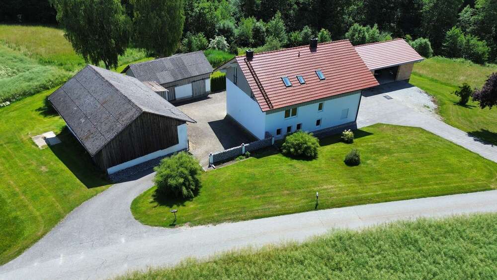 Thumbnail-Haus zum Kaufen in Vilshofen an der Donau 360.000,00 € 264 m²