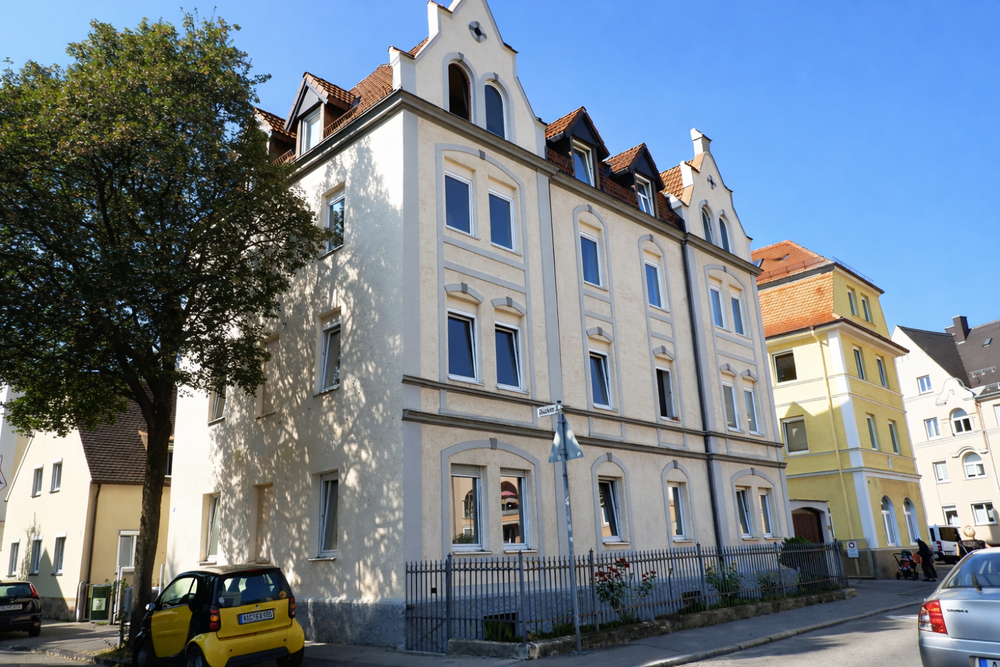 Thumbnail-Wohnung zum Kaufen in Augsburg 185.000,00 € 55 m²