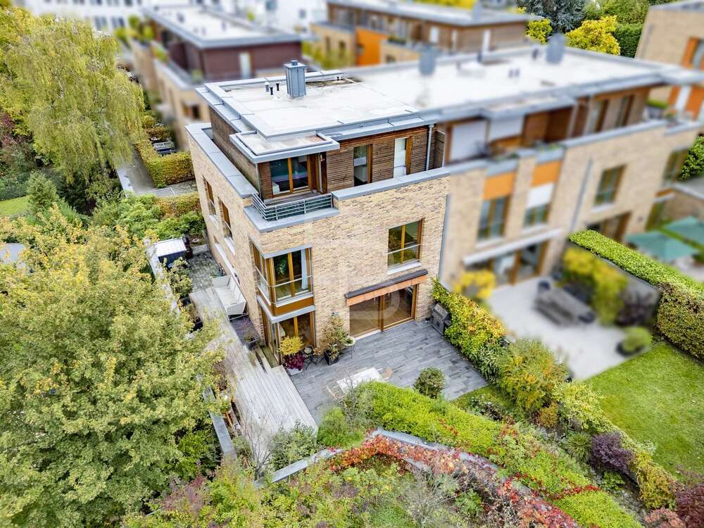 Thumbnail-Haus zum Kaufen in Köln 1.990.000,00 € 221 m²