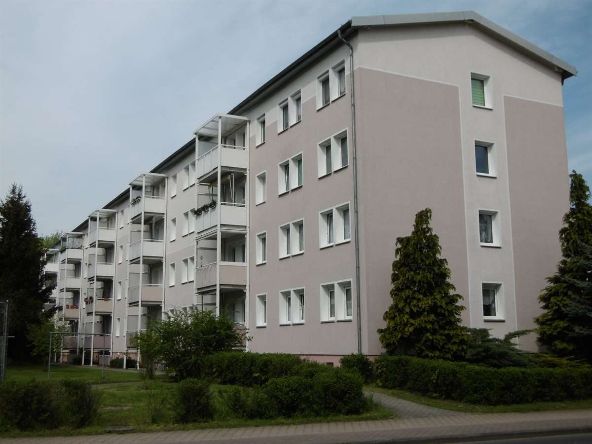 Thumbnail-Wohnung zum Mieten in Forst (Lausitz) 276,66 € 46.11 m²