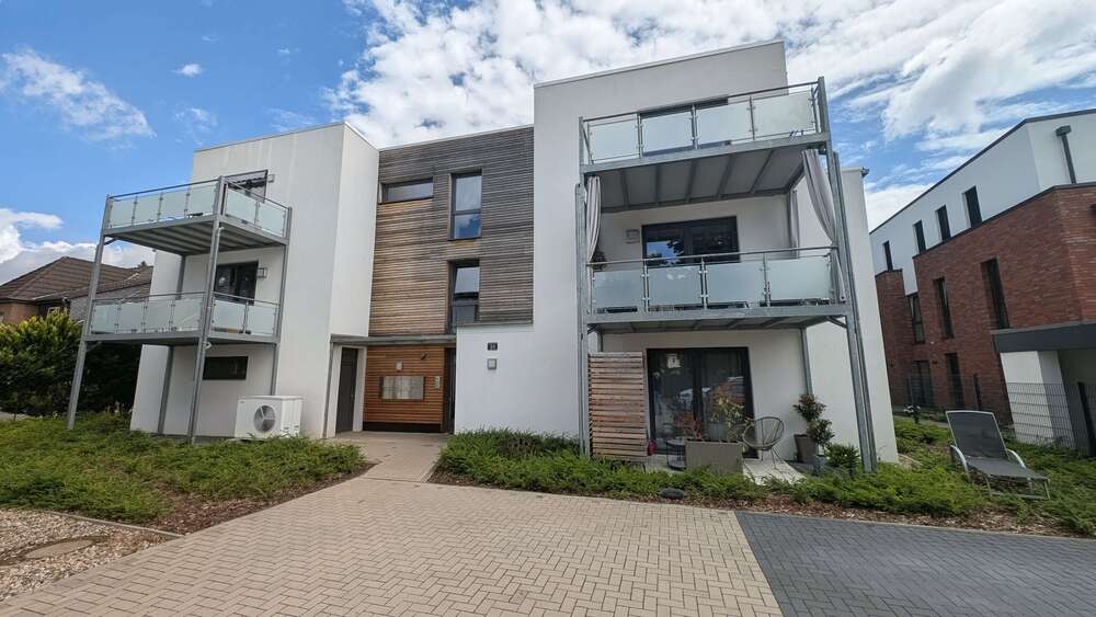 Thumbnail-Wohnung zum Mieten in Celle 940,68 € 78.39 m²