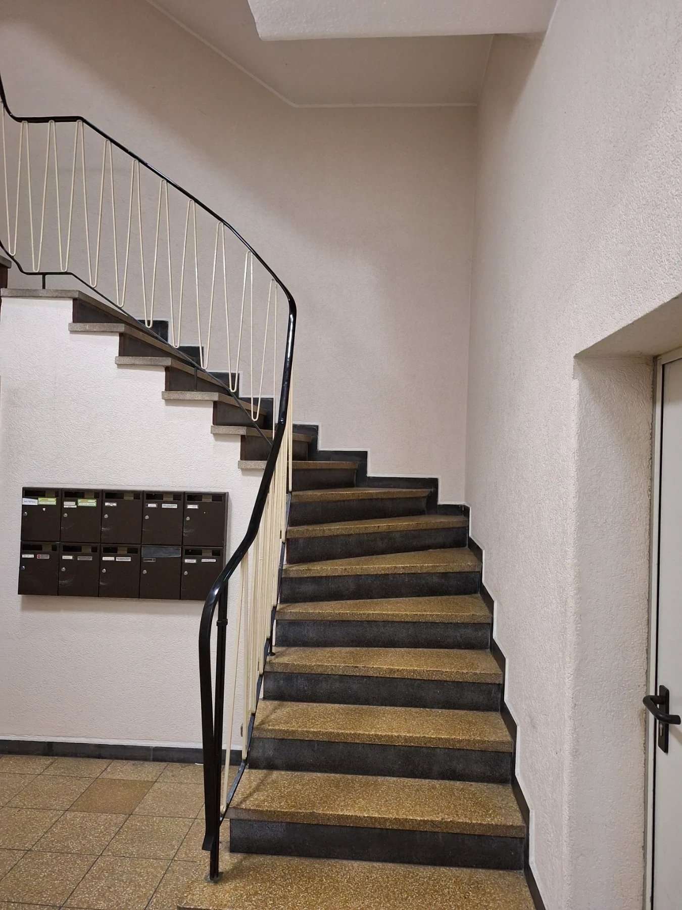 Thumbnail-Wohnung zum Mieten in Düsseldorf 588,00 € 53 m²