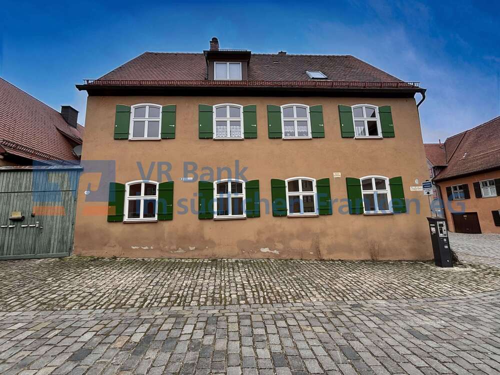 Thumbnail-Wohnung zum Mieten in Dinkelsbühl 990,00 € 95 m²