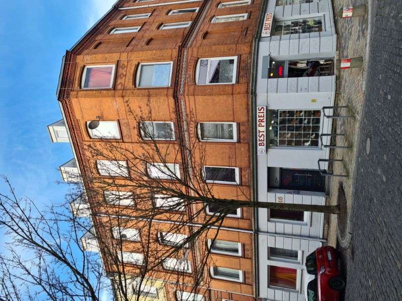 Thumbnail-Wohnung zum Mieten in Kiel 749,00 € 85 m²