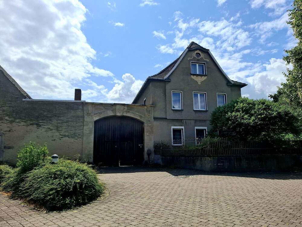 Thumbnail-Haus zum Kaufen in Großenhain 450.000,00 € 224 m²