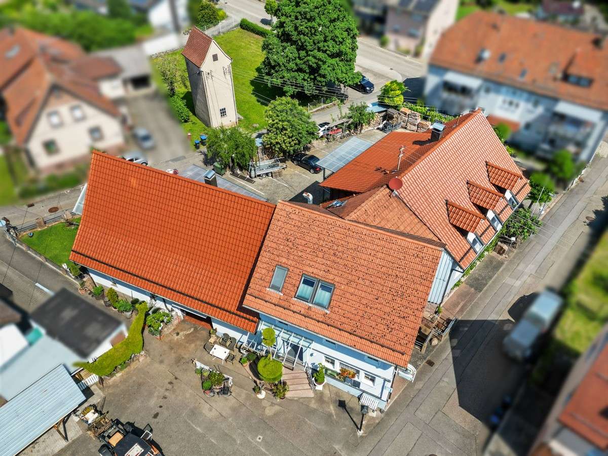 Thumbnail-Haus zum Kaufen in Straubenhardt Conweiler 1.390.000,00 € 204 m²