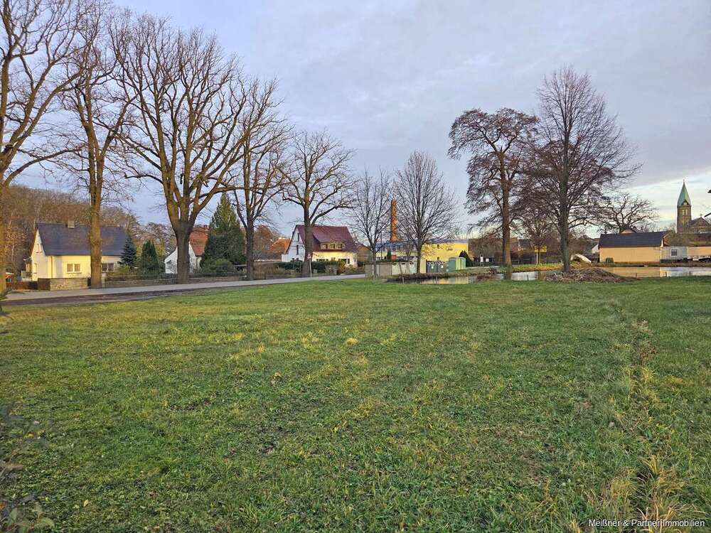 Thumbnail-Grundstück zu verkaufen in Radibor 42.000,00 € 796 m²