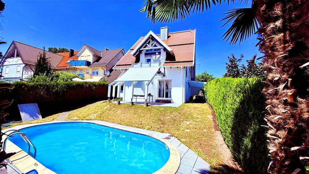 Thumbnail-Haus zum Kaufen in Baden-Baden Steinbach 799.000,00 € 224 m²