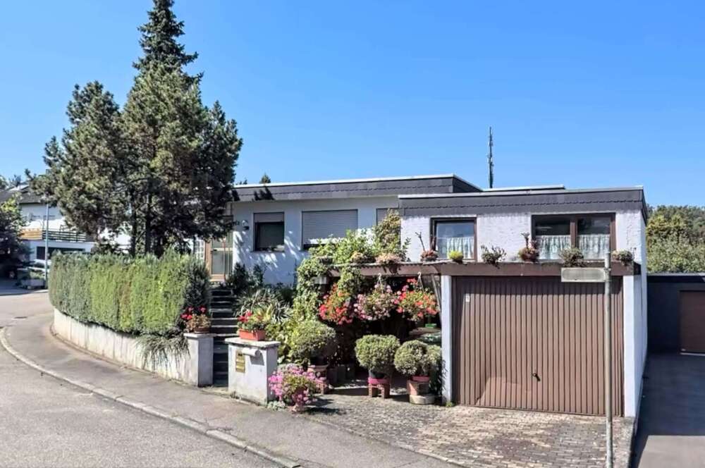 Thumbnail-Haus zum Kaufen in Sersheim 585.000,00 € 218.81 m²