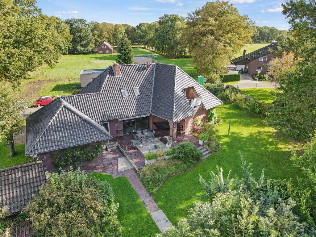 Thumbnail-Haus zum Kaufen in Aurich 549.000,00 € 191 m²