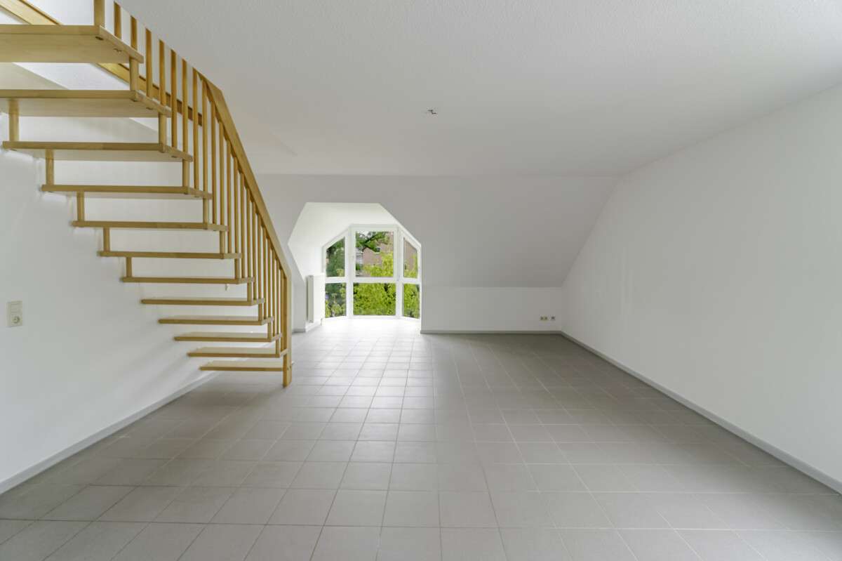 Thumbnail-Wohnung zum Mieten in Düsseldorf 910,00 € 83 m²