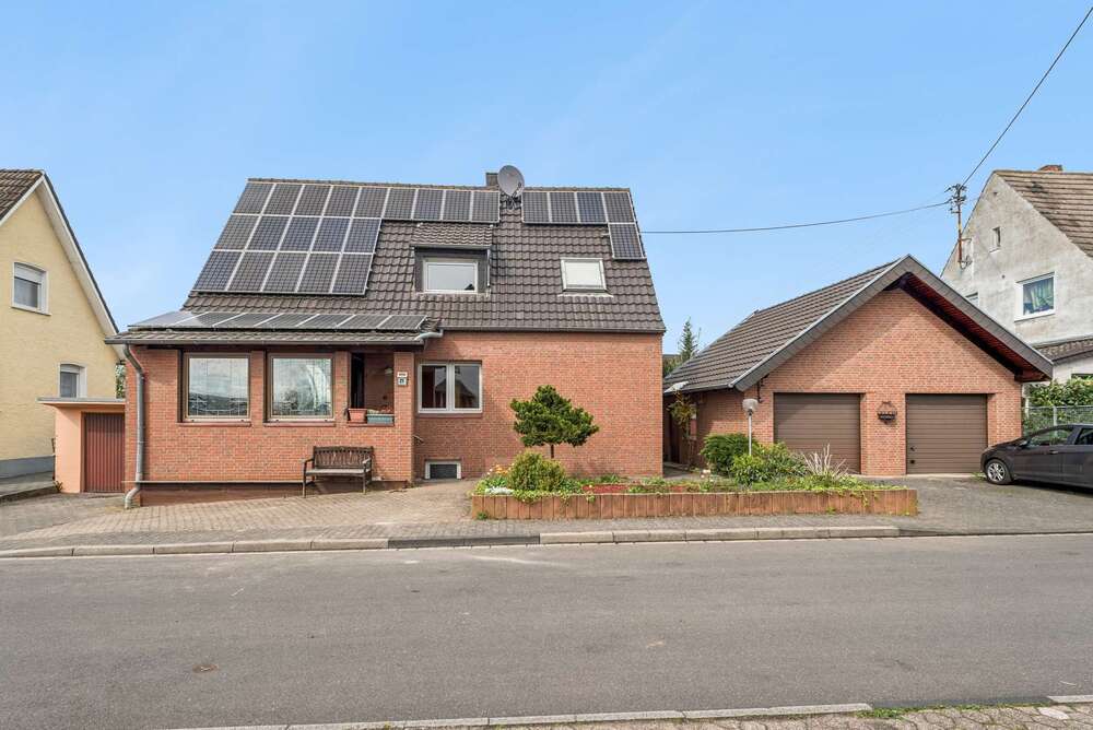 Thumbnail-Haus zum Kaufen in Weilerswist 349.000,00 € 178 m²