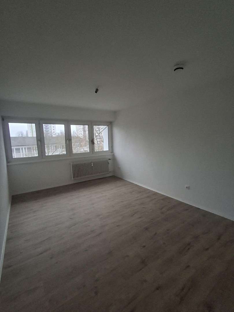Thumbnail-Wohnung zum Mieten in Karlsruhe 890,00 € 77.95 m²