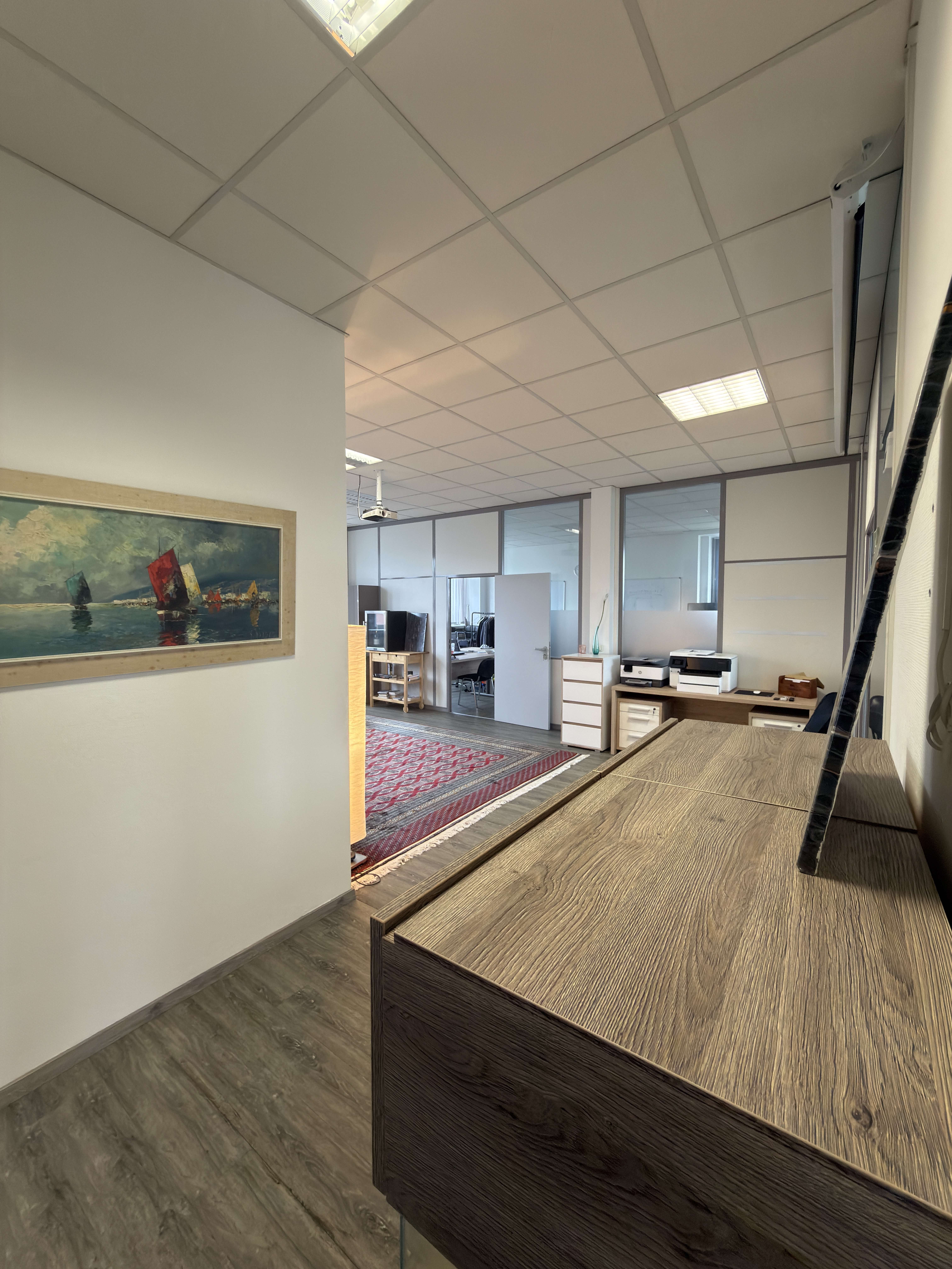 Thumbnail-Büro in Würzburg 1.400,00 € 180 m²