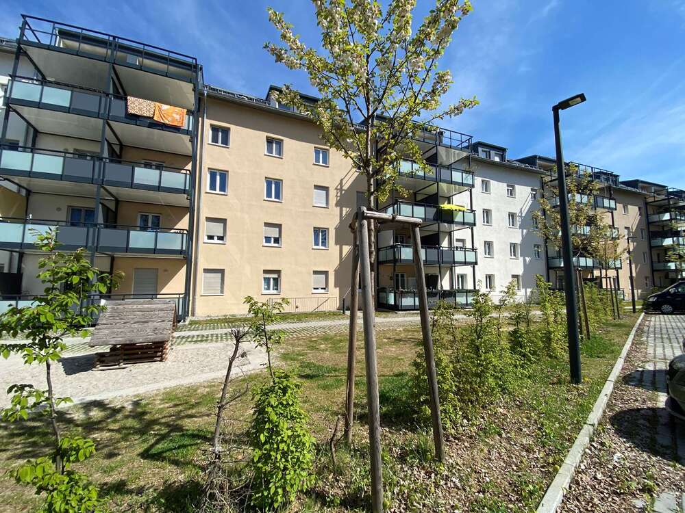 Thumbnail-Wohnung zum Mieten in Stuttgart 1.007,00 € 83 m²