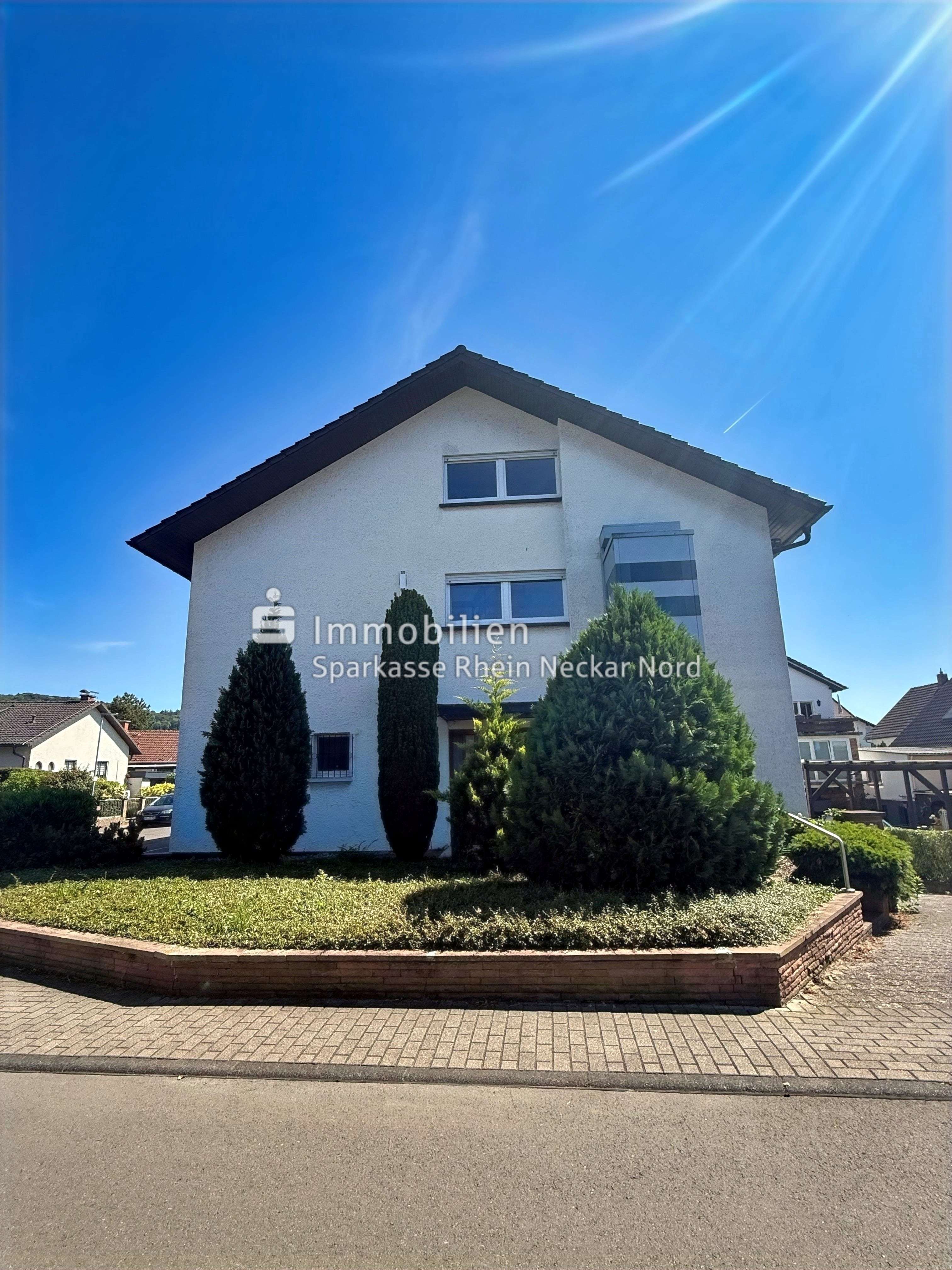 Thumbnail-Wohnung zum Mieten in Laudenbach 1.550,00 € 141 m²